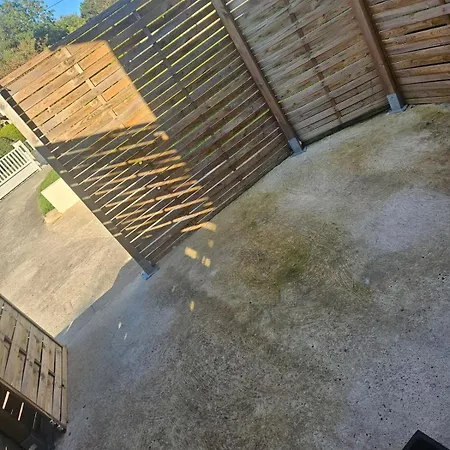 Appartement Entier Indépendant Cours-de-Pile